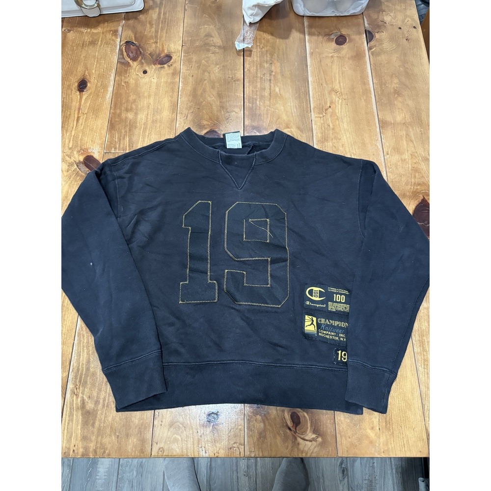 Champion Men's Black Pullover Sweatshirt Size Small "19" Embroidered Crewneck